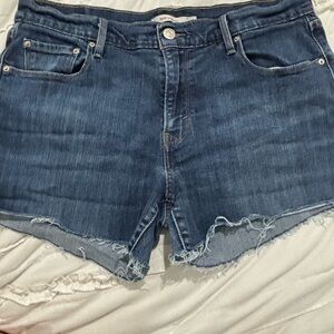 Levis 505 Shorts Womens 12 Blue Cutoffs Straight Mid Rise Dark Wash Ripped Denim